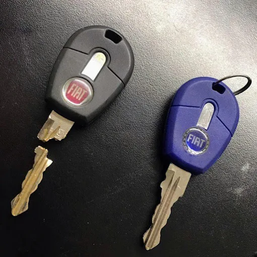 Chaves canivete automotivas